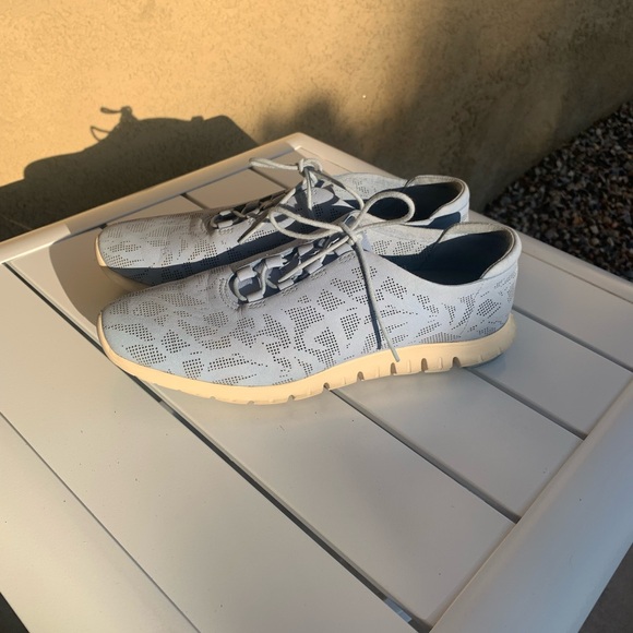 Cole Haan zero grand baby blue leather sneakers perforated size 10B - Picture 4 of 13